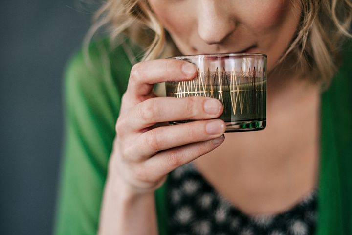 Liquid chlorophyll is taking off once again on social media. Are there real health benefits, or is it just a bunch of B.S.?