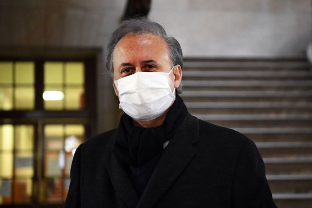 Le gouvernement ouvre la voie à une révocation de Georges Tron, qui gère sa mairie en prison (Georges Tron au tribunal le 25 janvier 2021 Photo par BERTRAND GUAY / AFP)