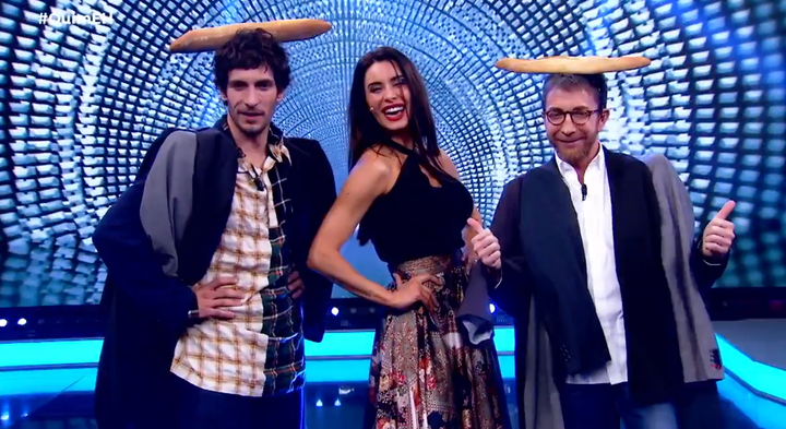 Quim Gutiérrez, Pilar Rubio y Pablo Motos, en 'El Hormiguero'.