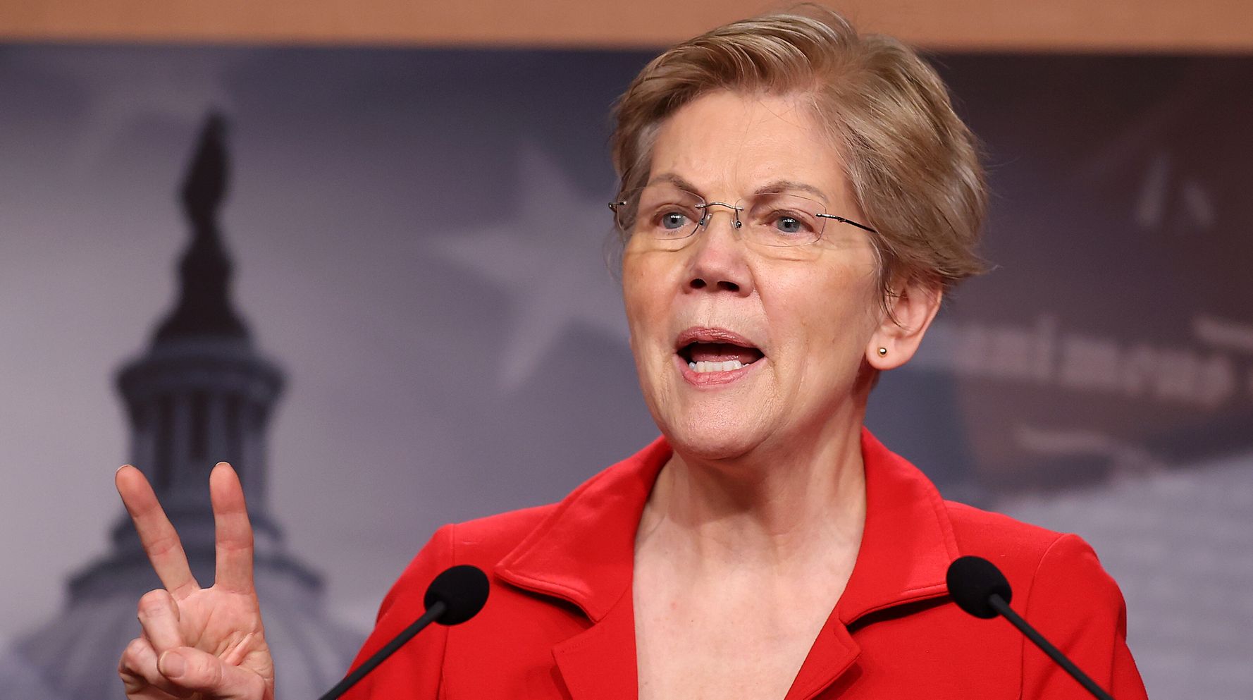 Elizabeth Warren Sums Up The GOP With ‘Poisonous’ Meal Analogy
