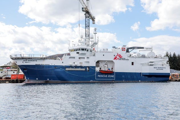 MSF torna in mare per salvare i migranti MSF torna in mare per salvare i migranti