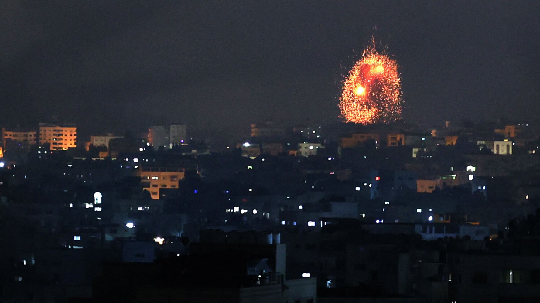 Israel Ground Troops Fire Into Gaza
