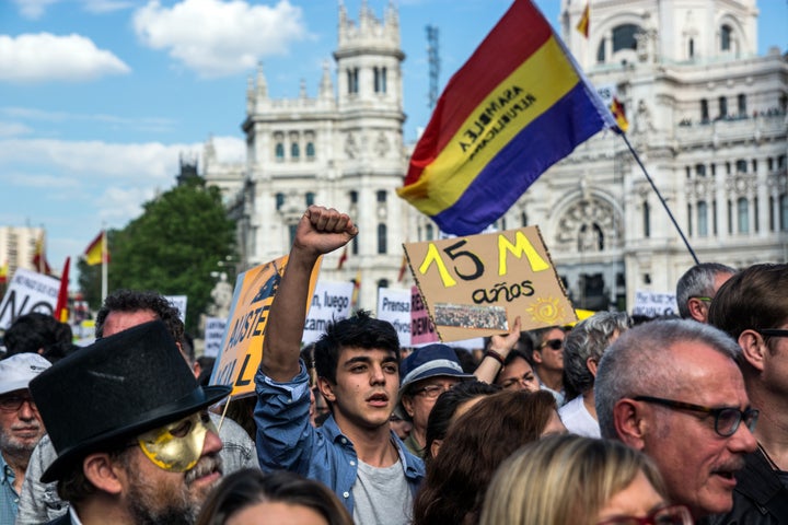 Manifestación durante el quinto aniversario del 15-M en 2016.