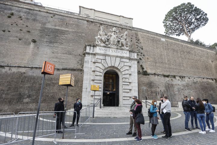 3 Μαϊου 2021. Η είσοδος του Βατικανού. (Photo by Riccardo De Luca/Anadolu Agency via Getty Images)