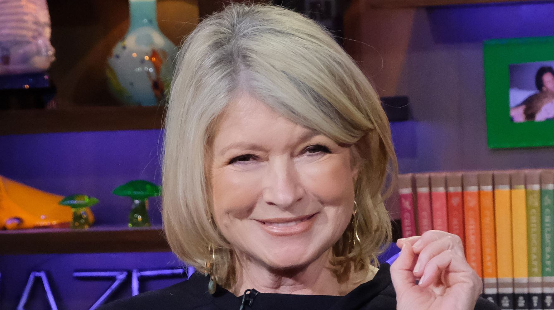 A Very Relatable Martha Stewart Corrects 'Fake News' Story About Her Many Peacocks
