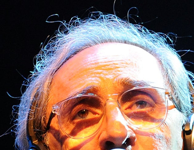 "La morte non è fine ma passaggio": vita per immagini di Franco Battiato "La morte non è fine ma passaggio": vita per immagini di Franco Battiato