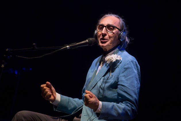 Battiato da Ionia, non sarai mai per noi l Battiato da Ionia, non sarai mai per noi l