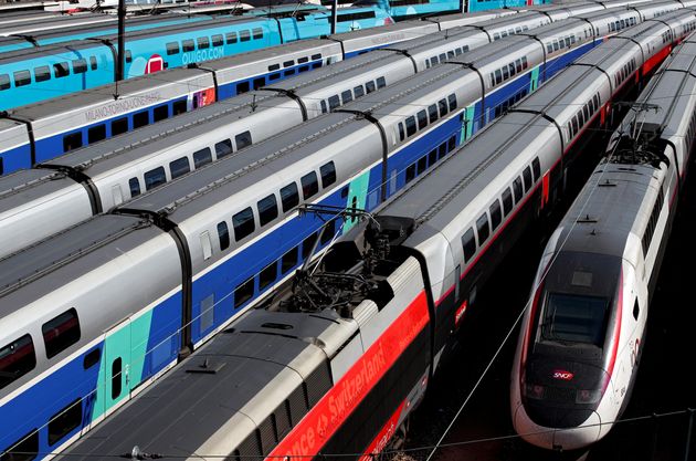 L'État réfléchit à la création de nouvelles lignes intercités (photo d'illustration prise en avril 2020 à proximité de la gare de Lyon, à Paris).