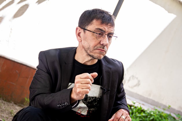 Errejón contesta a una