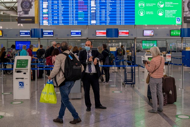 Η Ε.Ε. ανοίγει τα σύνορά της για τους πλήρως εμβολιασμένους