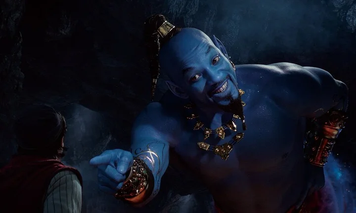 アラジン は実写とアニメーションで何が違う 行商人の謎など比べてみたら違いが色々あった 見どころ ハフポスト アートとカルチャー アラジン は実写とアニメーションで何が違う 行商人の謎など比べてみたら違いが色々あった 見どころ ハフポスト アートとカルチャー