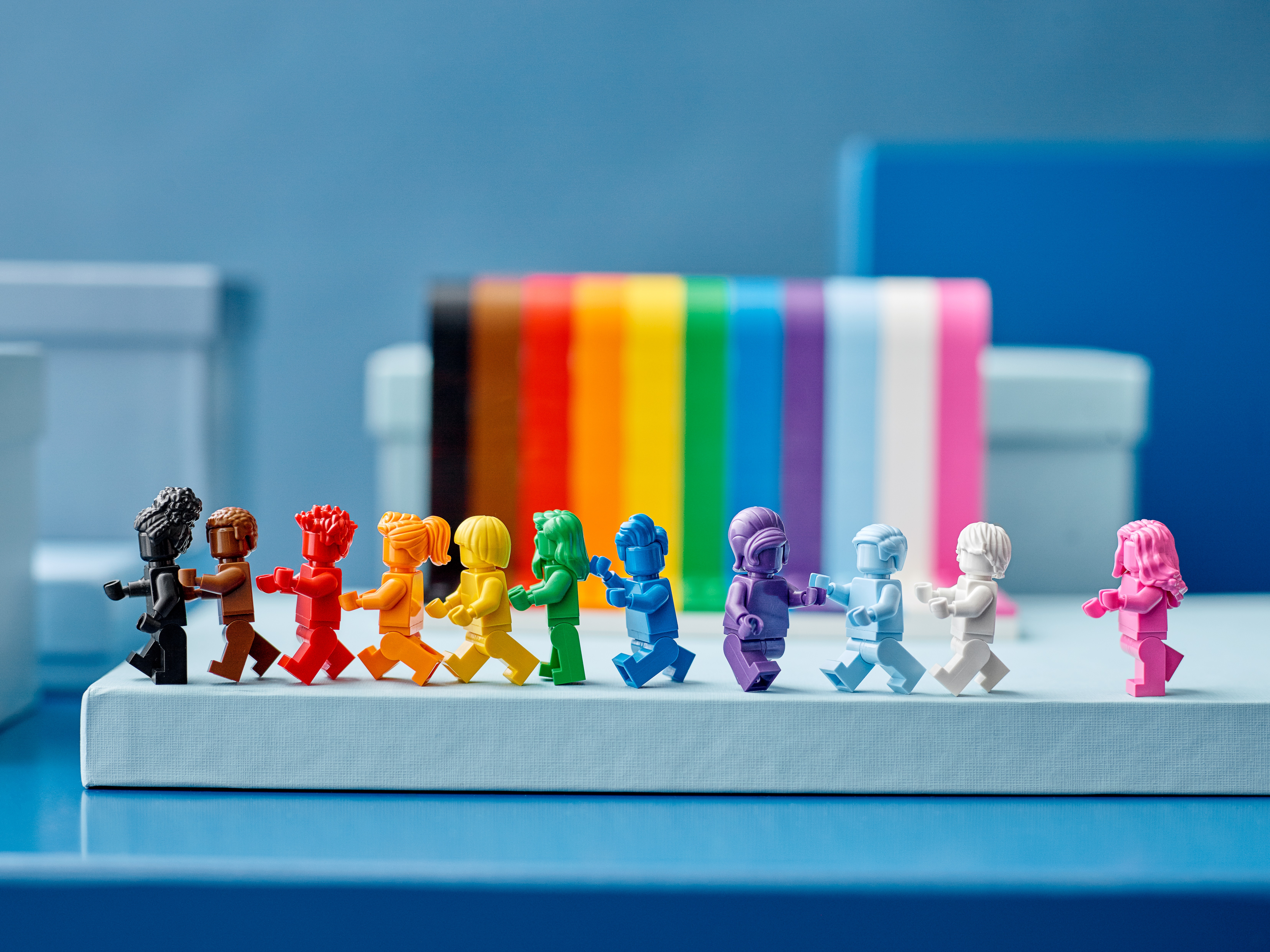 Lego sort sa 1ère collection de jouets LGBT+