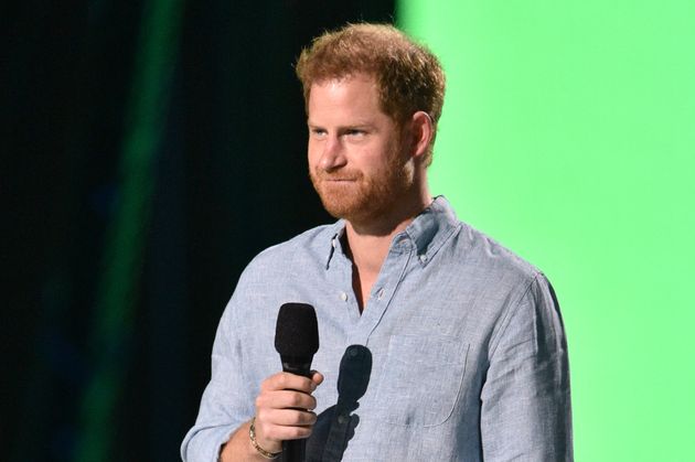 Le prince Harry, ici s'exprimant lors de l'enregistrement d'un concert de collecte de fonds à Los Angeles aux États-Unis, le 2 mai 2021.