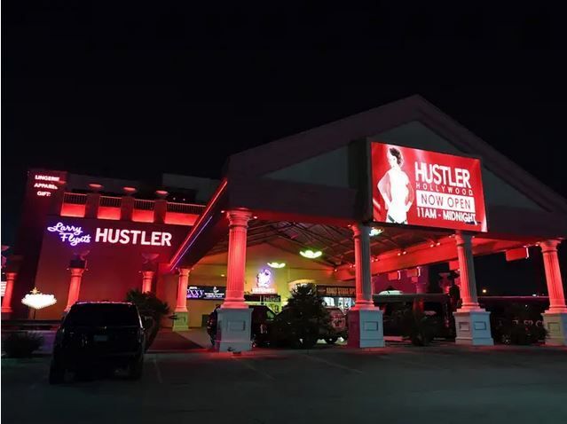 Το Hustler Club στο Λας Βέγκας φιλοξενεί εμβολιαστικό κέντρο για άτομα ηλικίας 21 ετών και άνω.