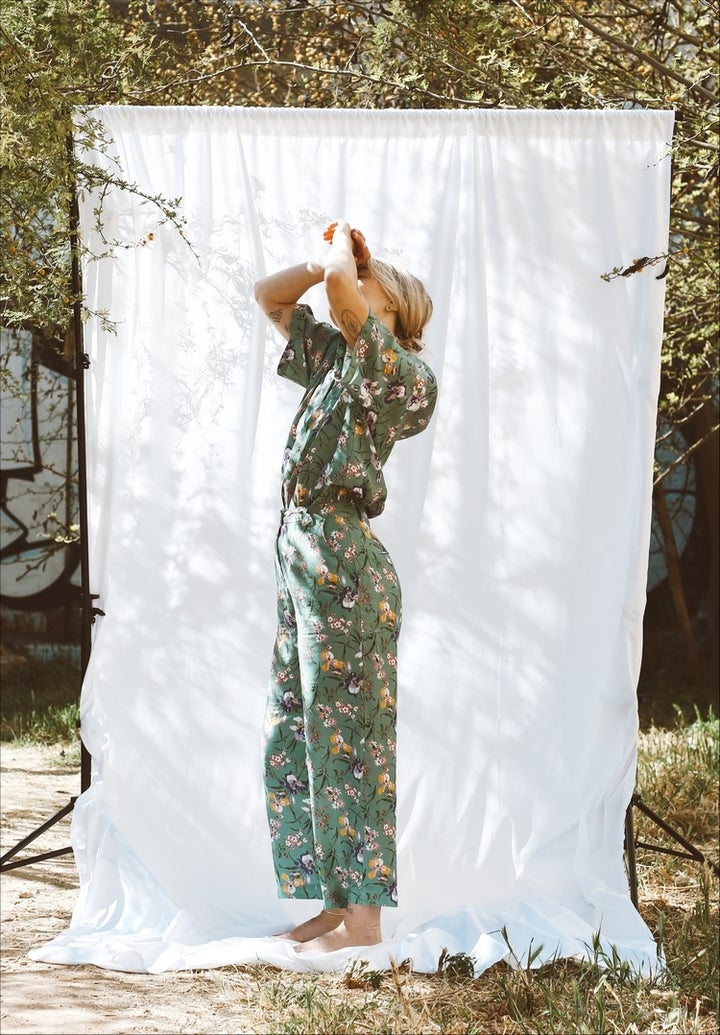 Βρες όλη <a href="https://arpyes.com/collections/new-collection" target="_blank" role="link" class=" js-entry-link cet-external-link" data-vars-item-name="τη συλλογή" data-vars-item-type="text" data-vars-unit-name="60ab6f60e4b031354799503a" data-vars-unit-type="buzz_body" data-vars-target-content-id="https://arpyes.com/collections/new-collection" data-vars-target-content-type="url" data-vars-type="web_external_link" data-vars-subunit-name="article_body" data-vars-subunit-type="component" data-vars-position-in-subunit="2">τη συλλογή</a>