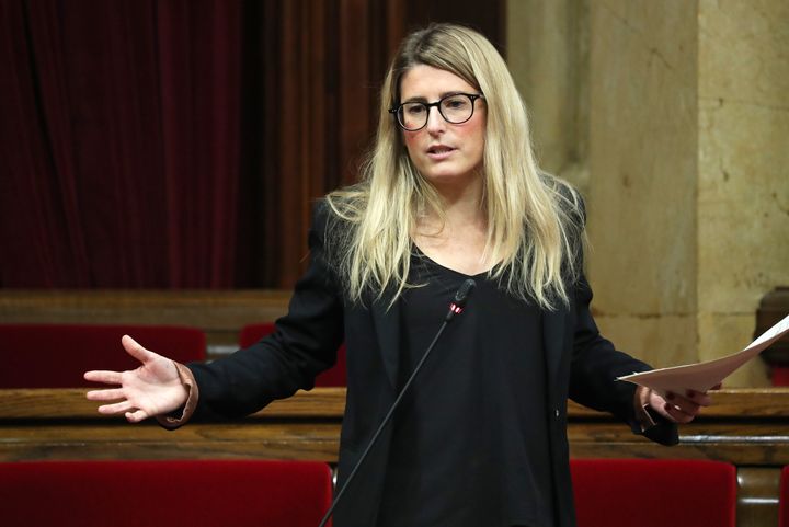 Elsa Artadi interviene en el Parlament.