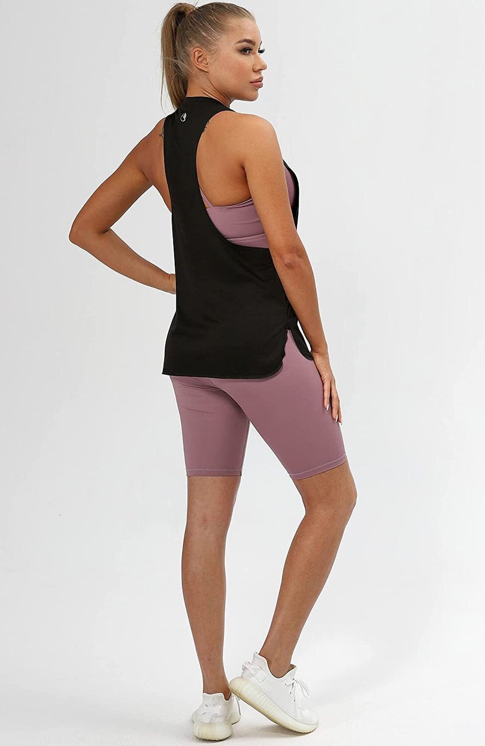 14 Pieces Of Workout Clothing That  Reviewers Swear By