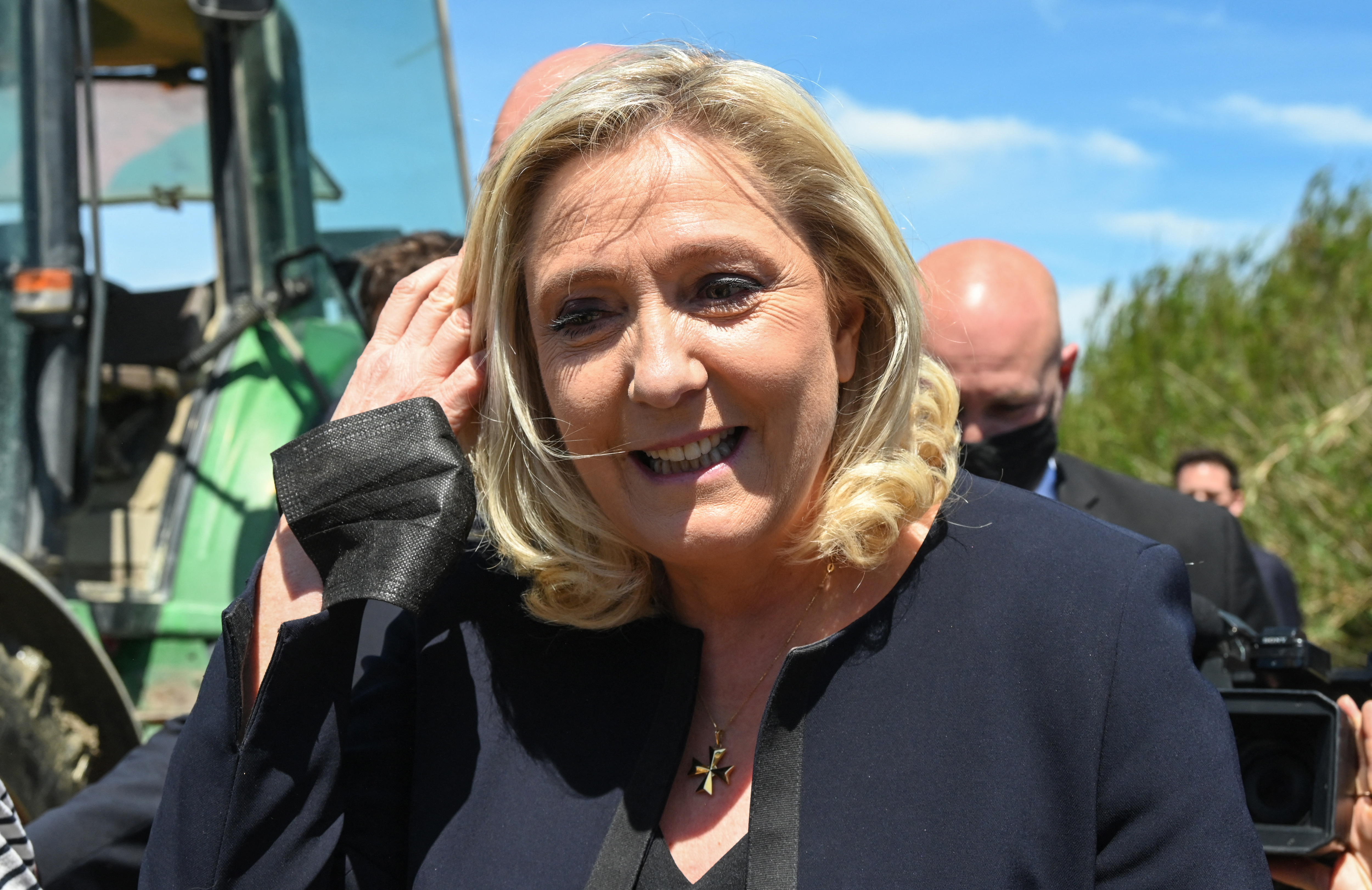 Marine Le Pen imagine Nadine Morano et Éric Ciotti dans son gouvernement