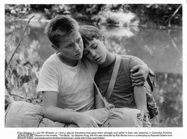スタンド バイ ミー が生んだスター 伝説の俳優リバー フェニックスの23年の生涯 写真集 ハフポスト アートとカルチャー