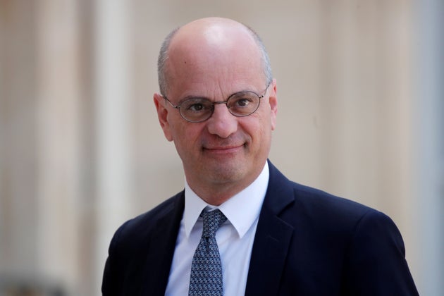 Blanquer promet une nouvelle revalorisation des salaires des enseignants en 2022 (photo de Jean-Michel Blanquer à l'Élysée en juillet 2020)
