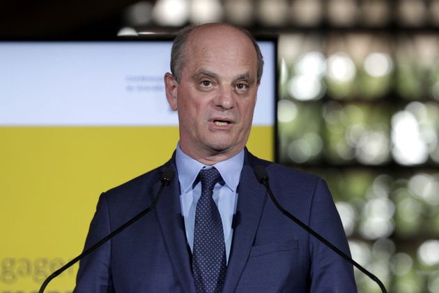 Les demi-jauges au collège, c'est fini à partir de la semaine prochaine annonce Blanquer (Jean-Michel Blanquer le 26 mai 2021.Photo par GEOFFROY VAN DER HASSELT / AFP)