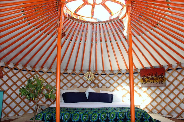Yurta del camping de La Molina (Murcia).