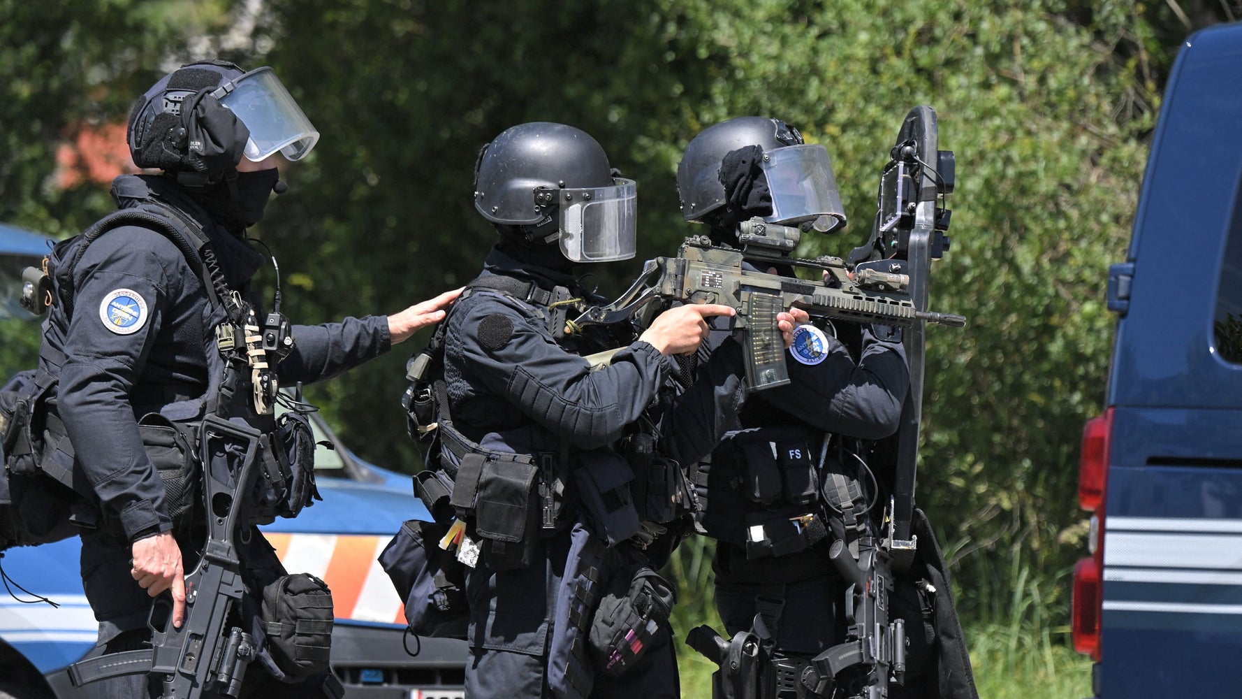 À La Chapelle-sur-Erdre, une policière agressée au couteau, le suspect abattu