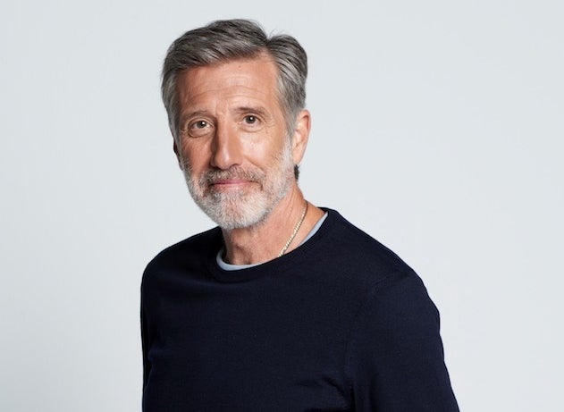 Emilio Aragón vuelve a la televisión como presentador 14 años después con 'B.S.O.'.
