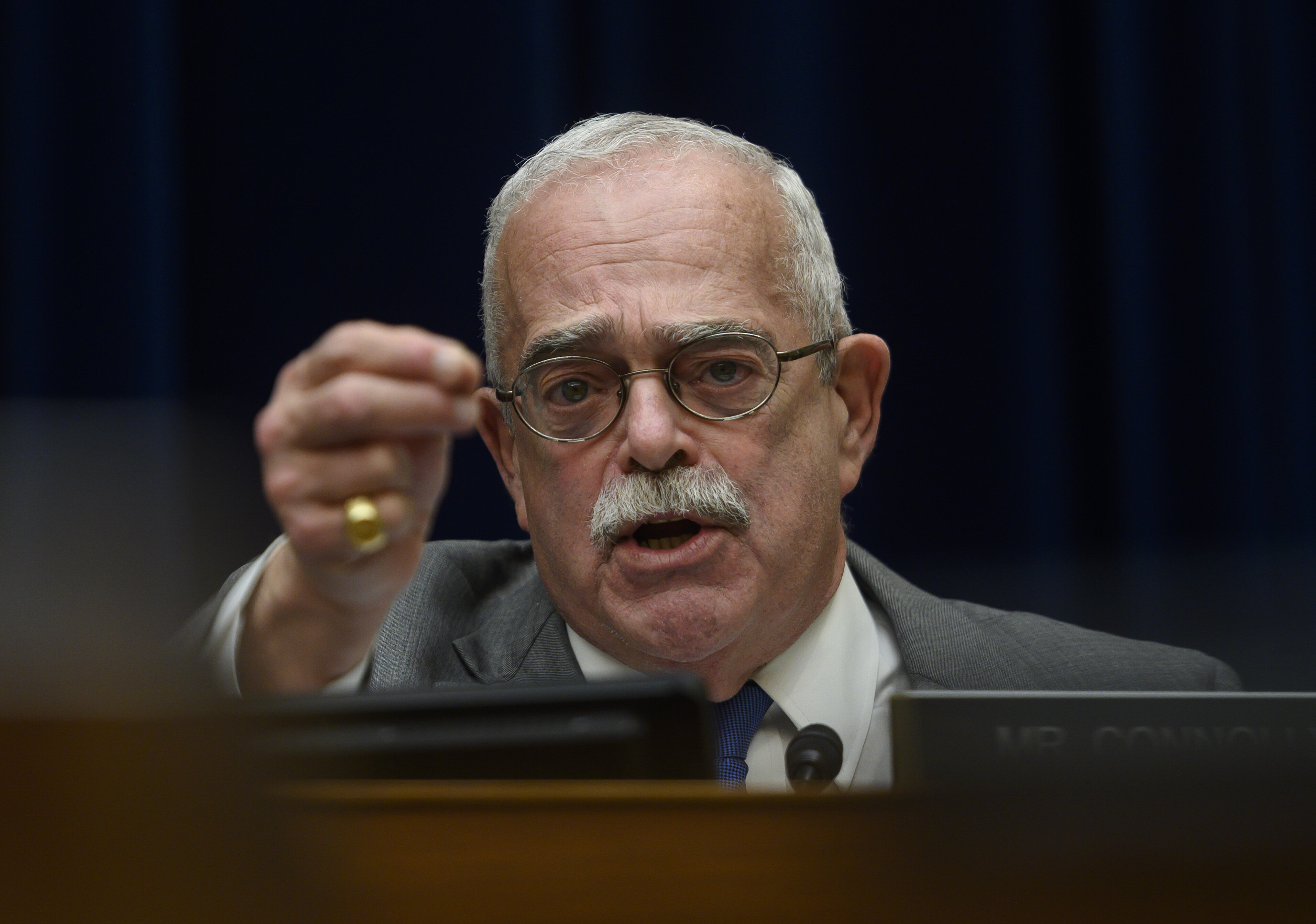 Rep. Gerry Connolly Calls On Biden To Create Jan. 6 Commission After ...