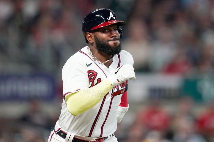 ATLANTA, GA - MAY 08: Atlanta Braves Outfielder Marcell Ozuna (20) during the Saturday night MLB game between the Atlanta Bra