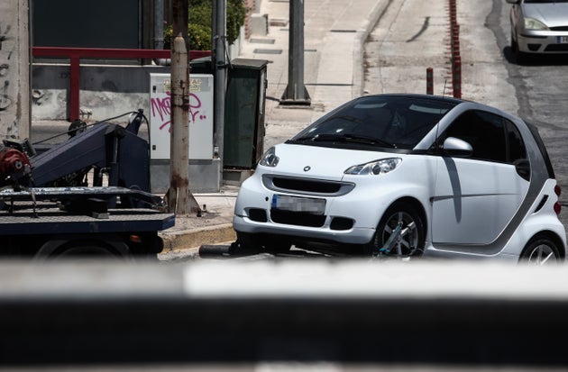 Το θύμα είχε σταθμεύσει το αυτοκίνητό του στο χωμάτινο πάρκινγκ του προπονητηρίου, στην περιοχή Χέρωμα.