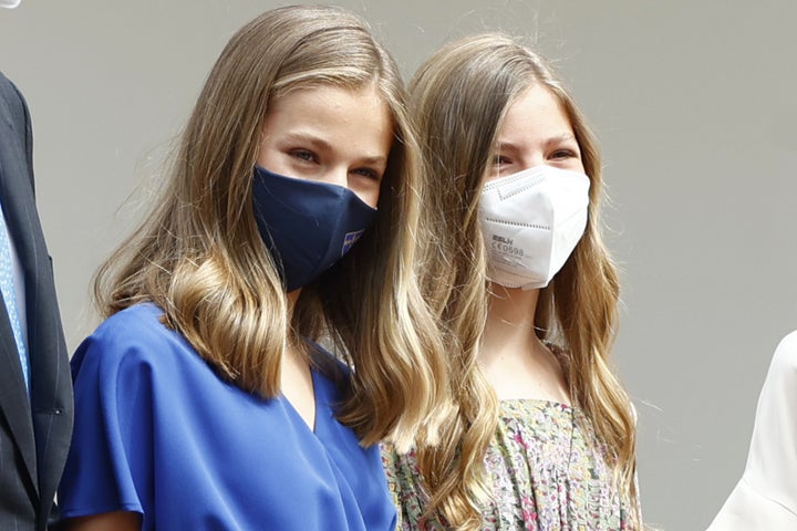 Leonor y Sofía el día e la confirmación de la heredera al trono.