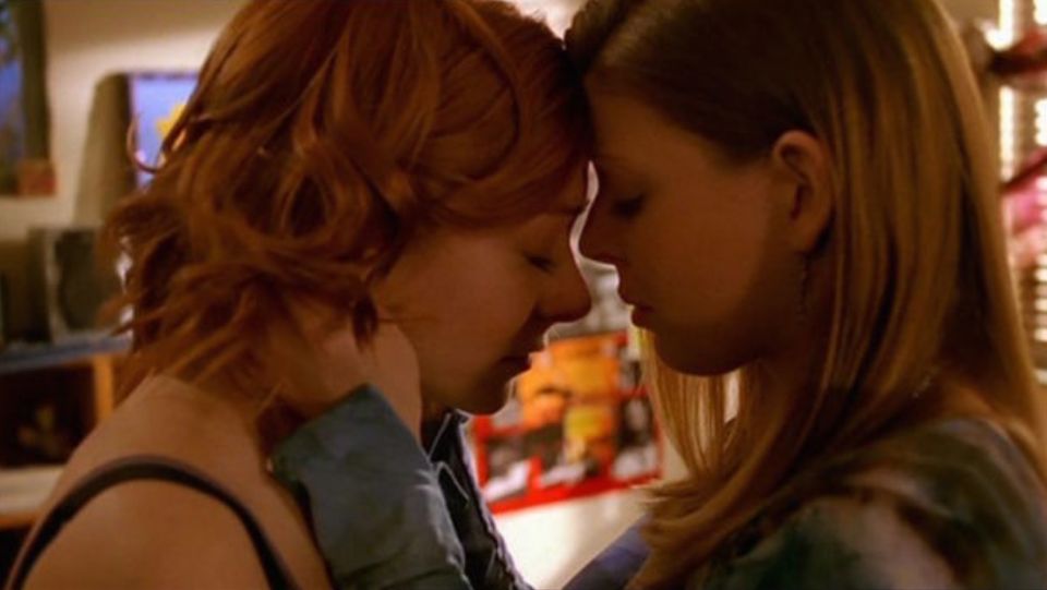 Alyson Hannigan and Amber Benson as Willow and Tara in Buffy The Vampire