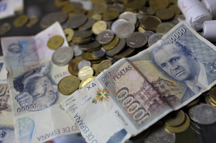 Pesetas.