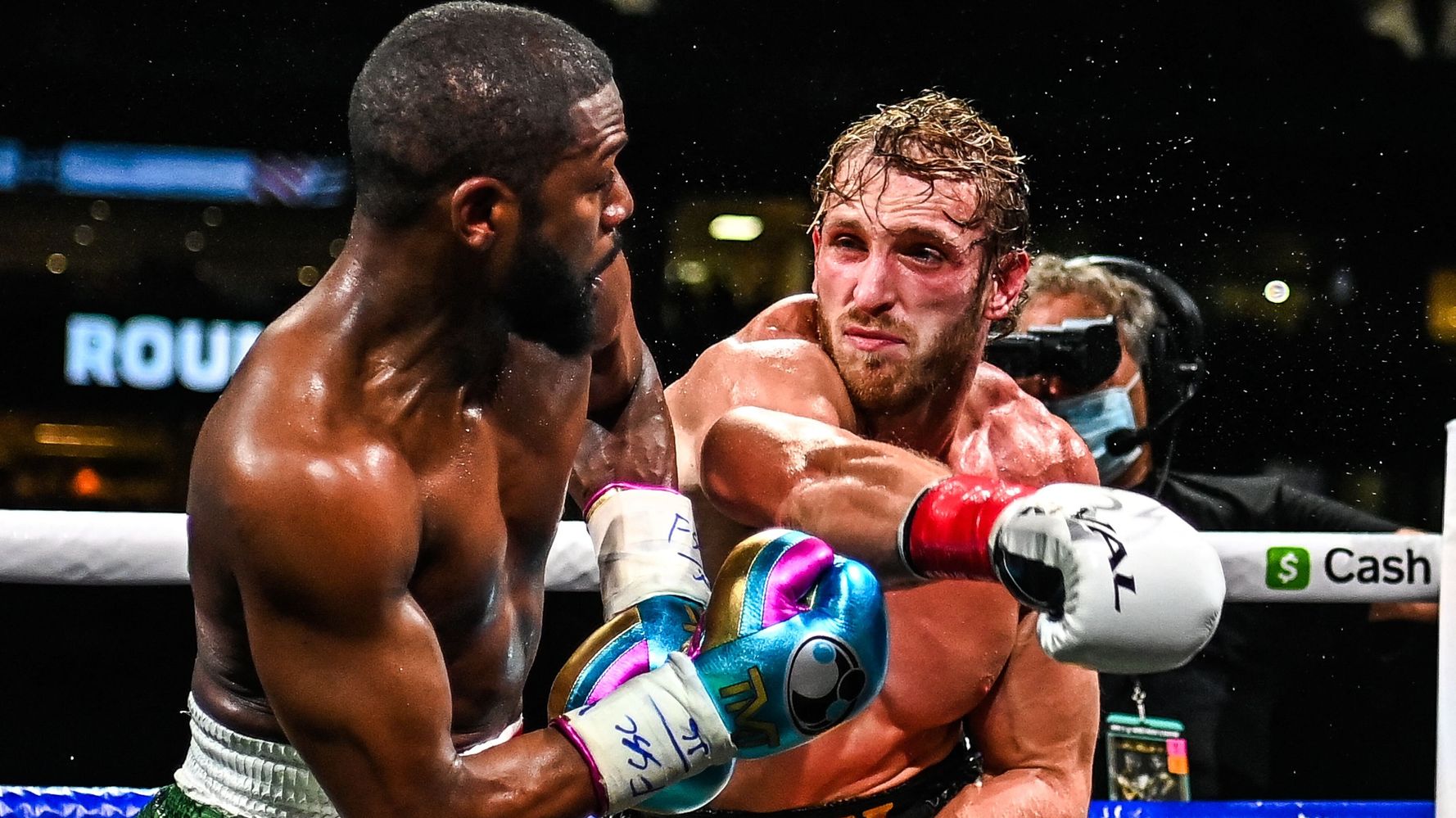 Logan Paul-Floyd Mayweather Fight Gets Roasted By Fans For Annoying Ploy