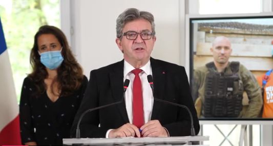 Jean-Luc Mélenchon annonce une plainte contre Papacito, youtubeur d'extrême droite