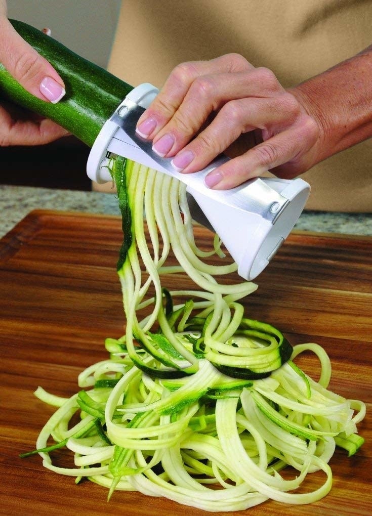 Spiral Veggie Slicer with 3 Blades - Evil Cake Genius