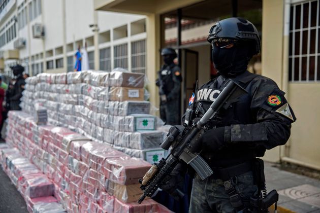 1 Noεμβρίου 2020. Φορτίο με 1,747 τόνους κοκαϊνης εντοπίζεται από τις αρχές της Κολομβίας στο Σάντο Ντομίνγκο. Ήταν 