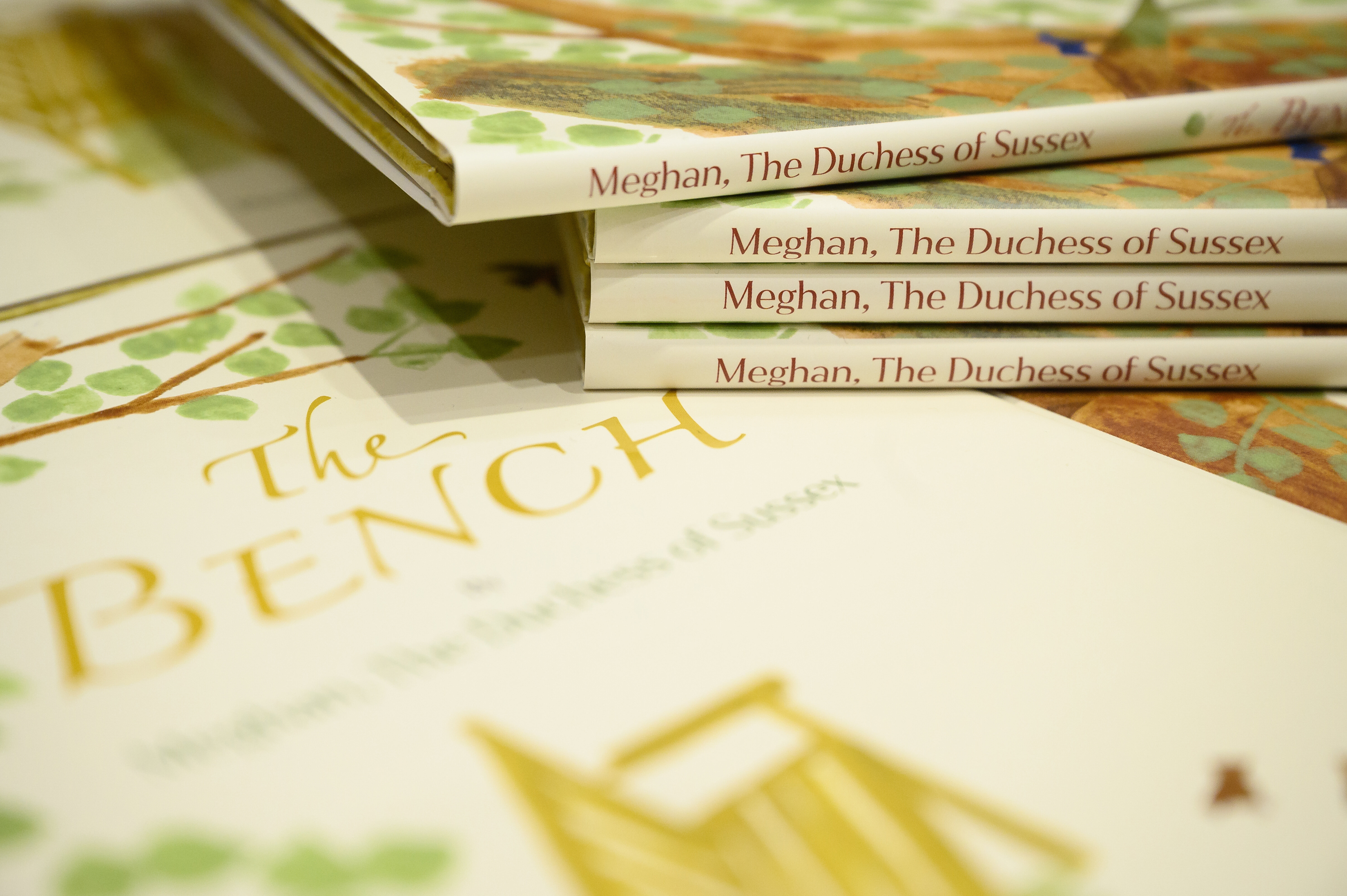 Le livre de Meghan Markle, "The Bench", éreinté par la critique