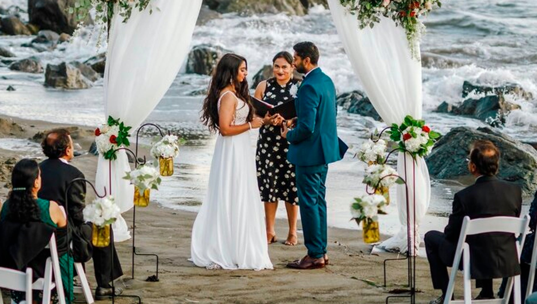 Vendors Are Scrambling To Keep Up With Post-Pandemic Wedding Boom - Vimarsana News