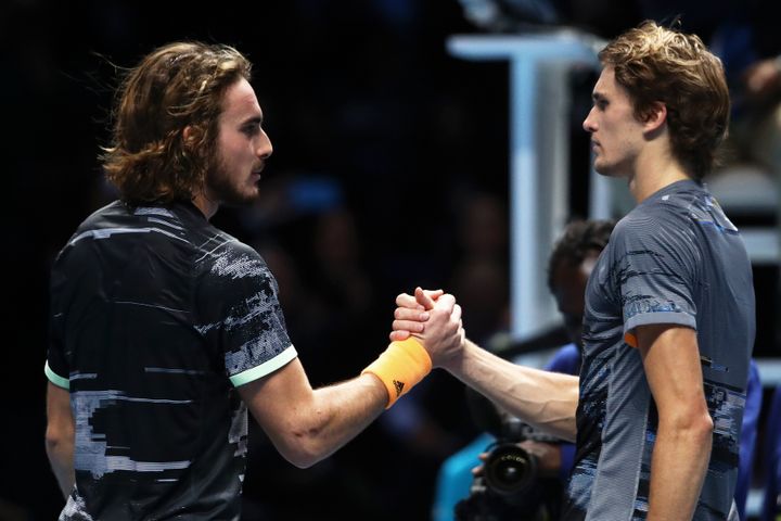 Τσιτσιπάς και Ζβέρεφ ονειρεύονται να γίνουν "βασιλιάδες στη θέση των βασιλιάδων" του παγκόσμιου τένις. Κάνοντας αρχή, ίσως, σε αυτό το τουρνουά Ρολάν Γκαρός! (Photo by Julian Finney/Getty Images)