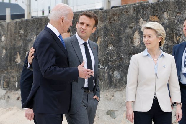 Macron was flanked by European Commission president Ursula von der Leyen