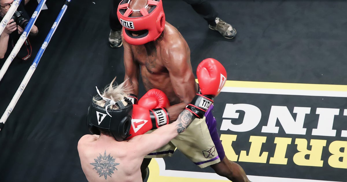 The Celebrity Boxing Match You Probably Missed — And For Good Reason ...