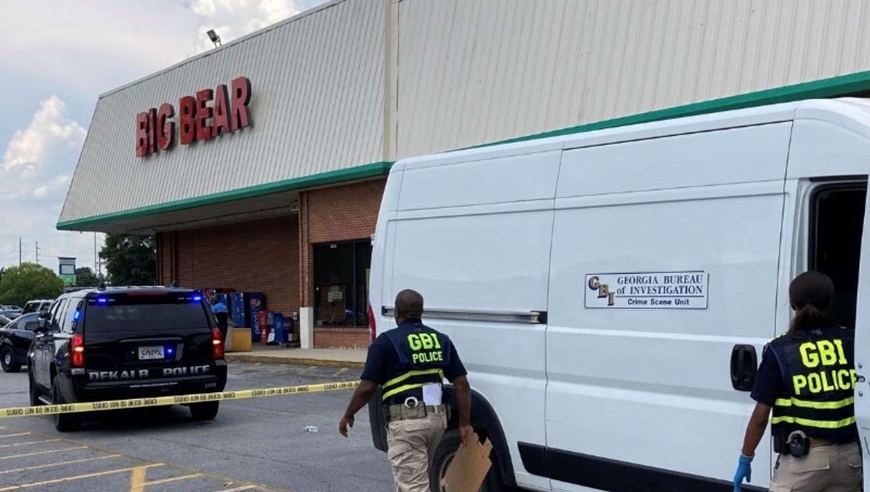 Cashier Killed After Mask Dispute At Georgia Supermarket, Authorities Say
