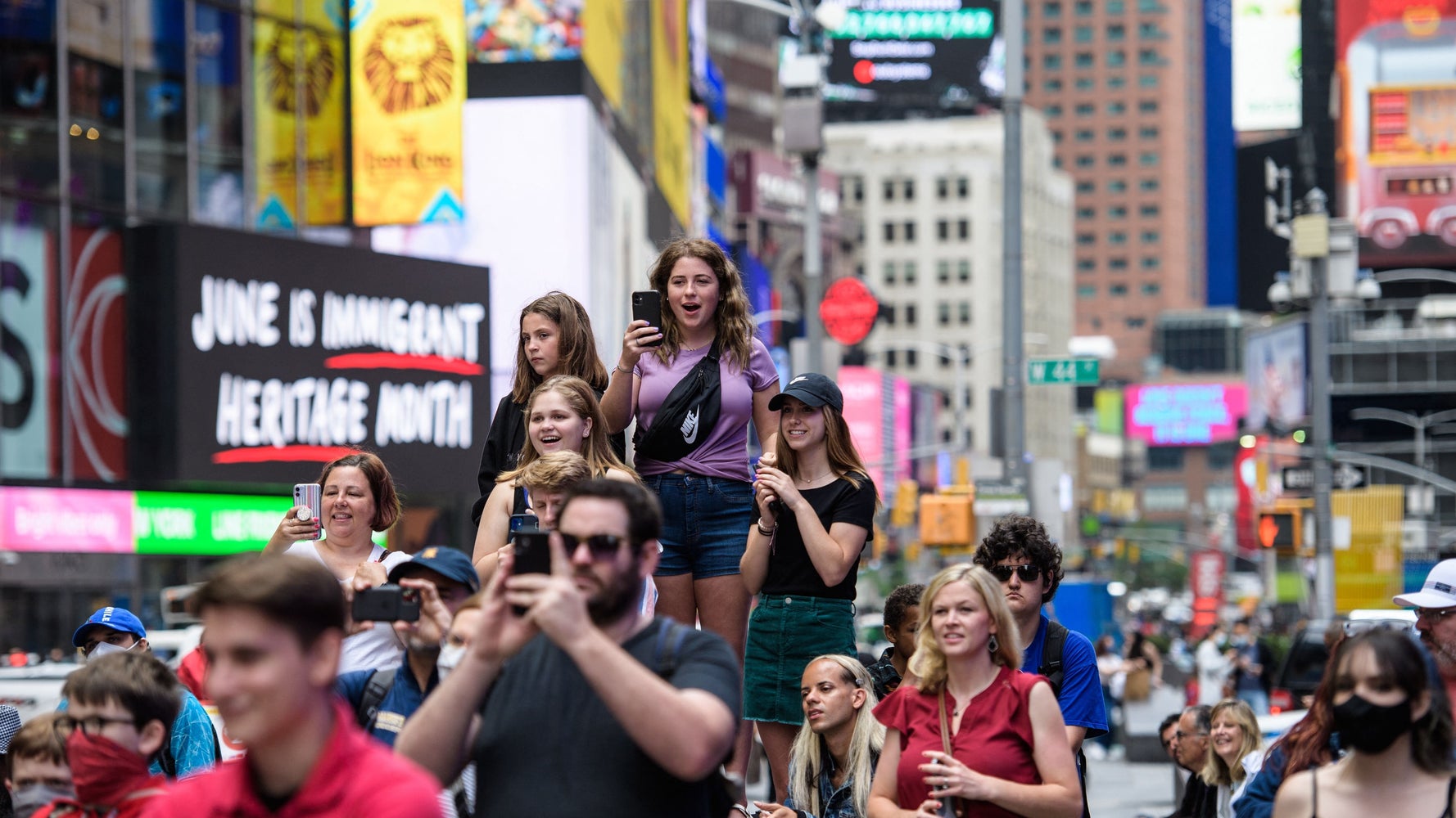 899 People Got Expired Vaccine Doses At Times Square Site