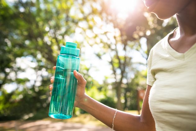 Getting enough water during the summer is important. These signs can alert you to whether you're falling short. 