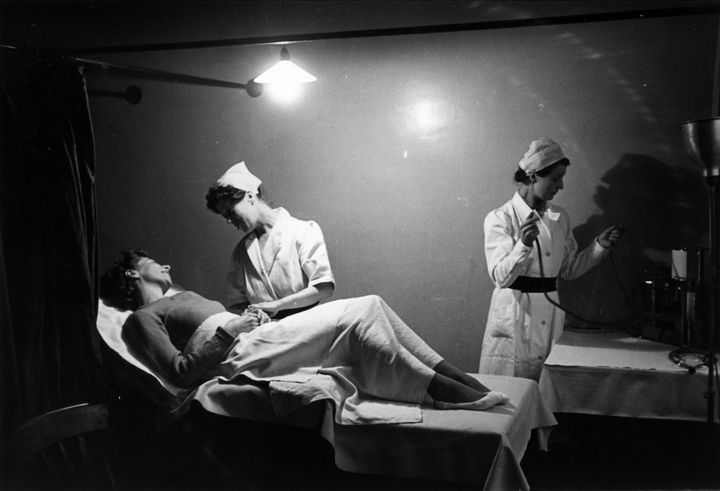 1948 - Λονδίνο, κλινική για την αντιμετώπιση της υπογονιμότητας