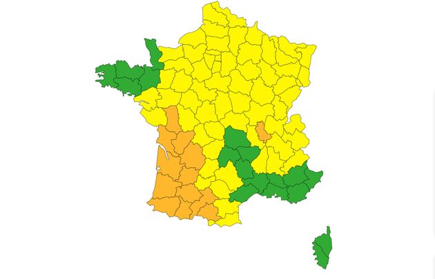 Au total, 13 départements sont placés en vigilance orange ce jeudi 17 juin, la plupart pour des orages et le Rhône pour un épisode précoce de canicule.
