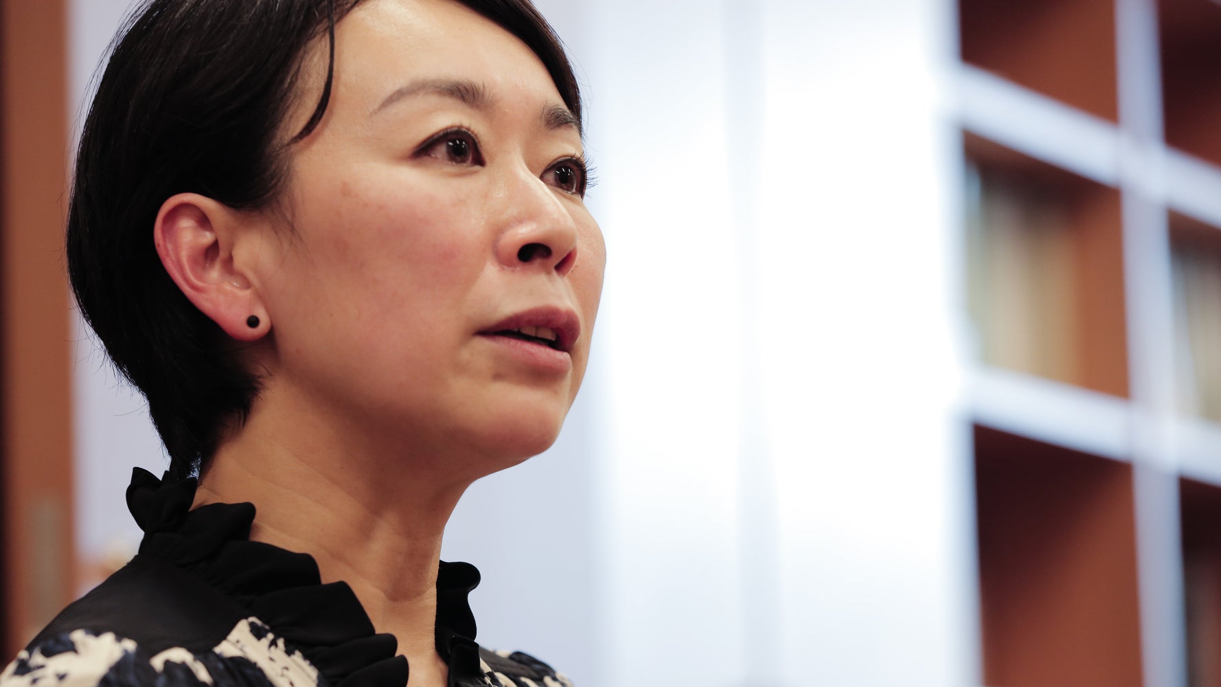 山尾志桜里氏 任期限りでの政界引退を発表 政治家一筋が標準モデル に何度も違和感 ハフポスト News 山尾志桜里氏 任期限りでの政界引退を発表 政治家一筋が標準モデル に何度も違和感 ハフポスト News