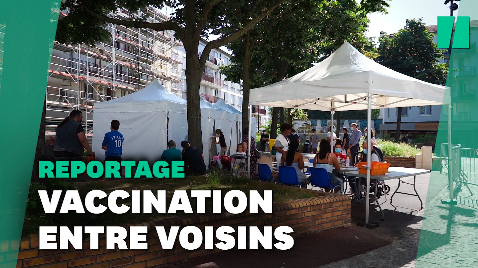La vaccination anti-Covid au pied des immeubles à Montreuil, entre crainte et soulagement